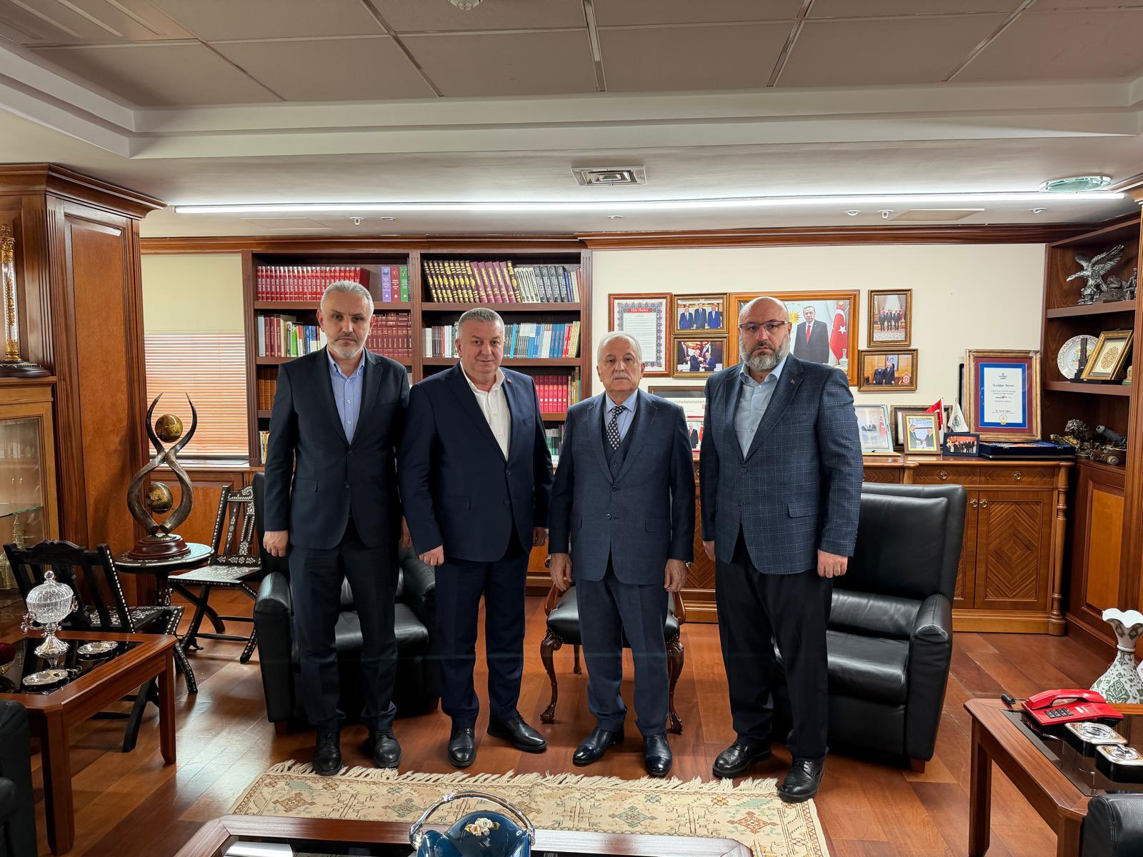 TORUNLAR Y&Ouml;NETİM KURULU BAŞKANI MEHMET TORUN'a NEZAKET ZİYARETİ