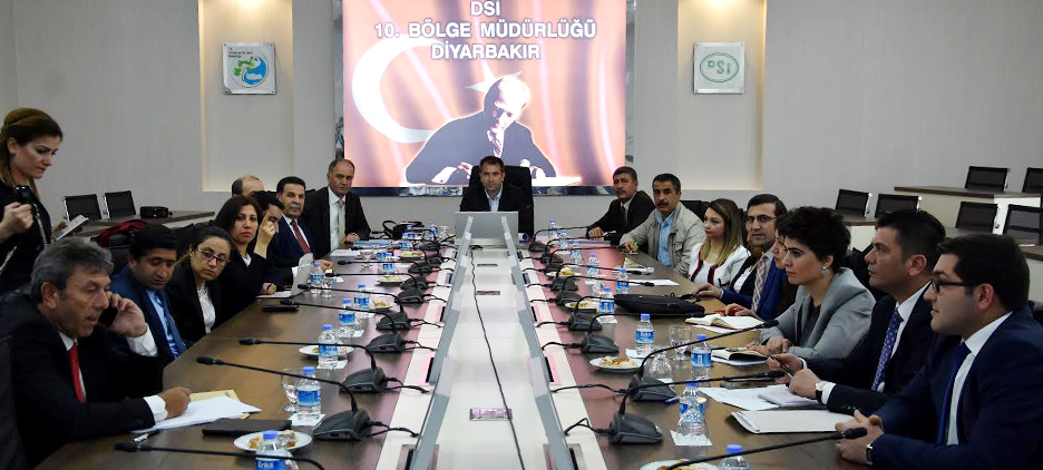 DSİ 10. BÖLGE MÜDÜRLÜĞÜ PERSONELİ BANKA PROMOSYON İHALESİ YAPILDI