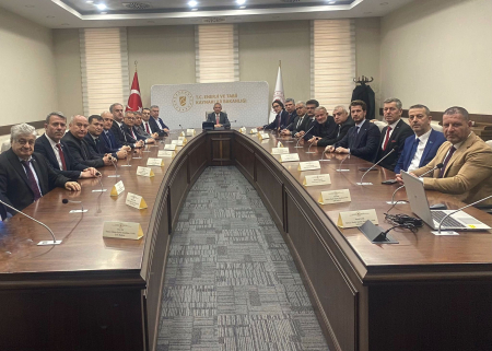 Genel Başkanımız İrfan KABALOĞLU ve Soma Şube Başkanımız Mustafa GİRGİNLER Soma Termik Santrali ve K&ouml;m&uuml;r Madenlerinde Yaşanan Sorunlarla İlgili Bir Di