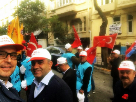 - 1 MAYIS 2017- TAKSİM ANITINA ÇELENK KOYMA 