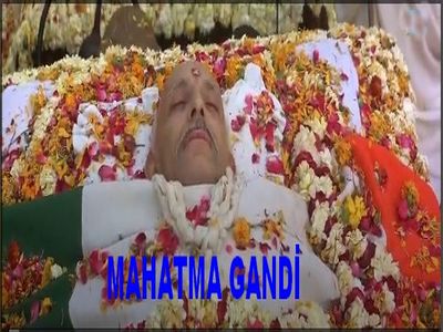MAHATMA GANDİ